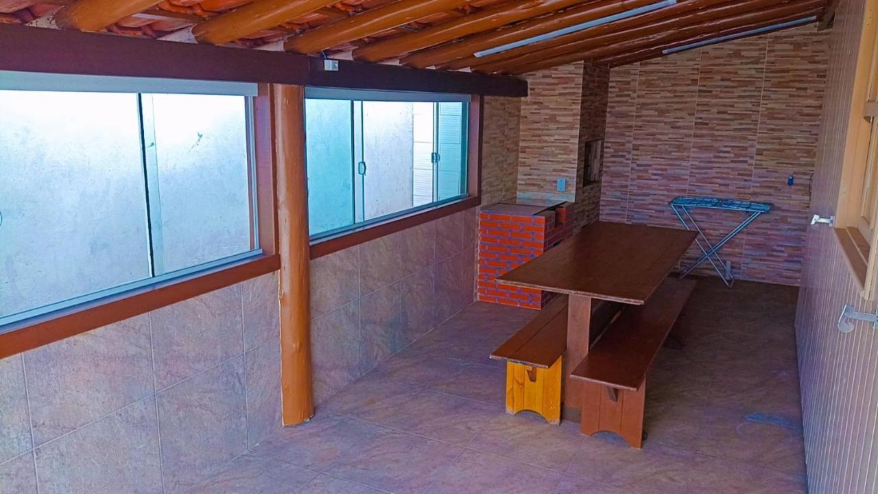 Pousada Do Jovino - Com Piscina Coberta Climatizada إيمبيتوبا الغرفة الصورة